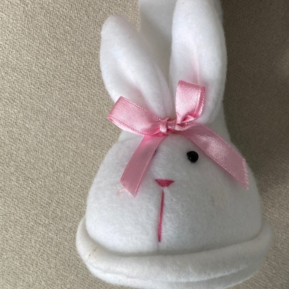 Adorable Sitting Bunny w Bunny! - Picture 7 of 8